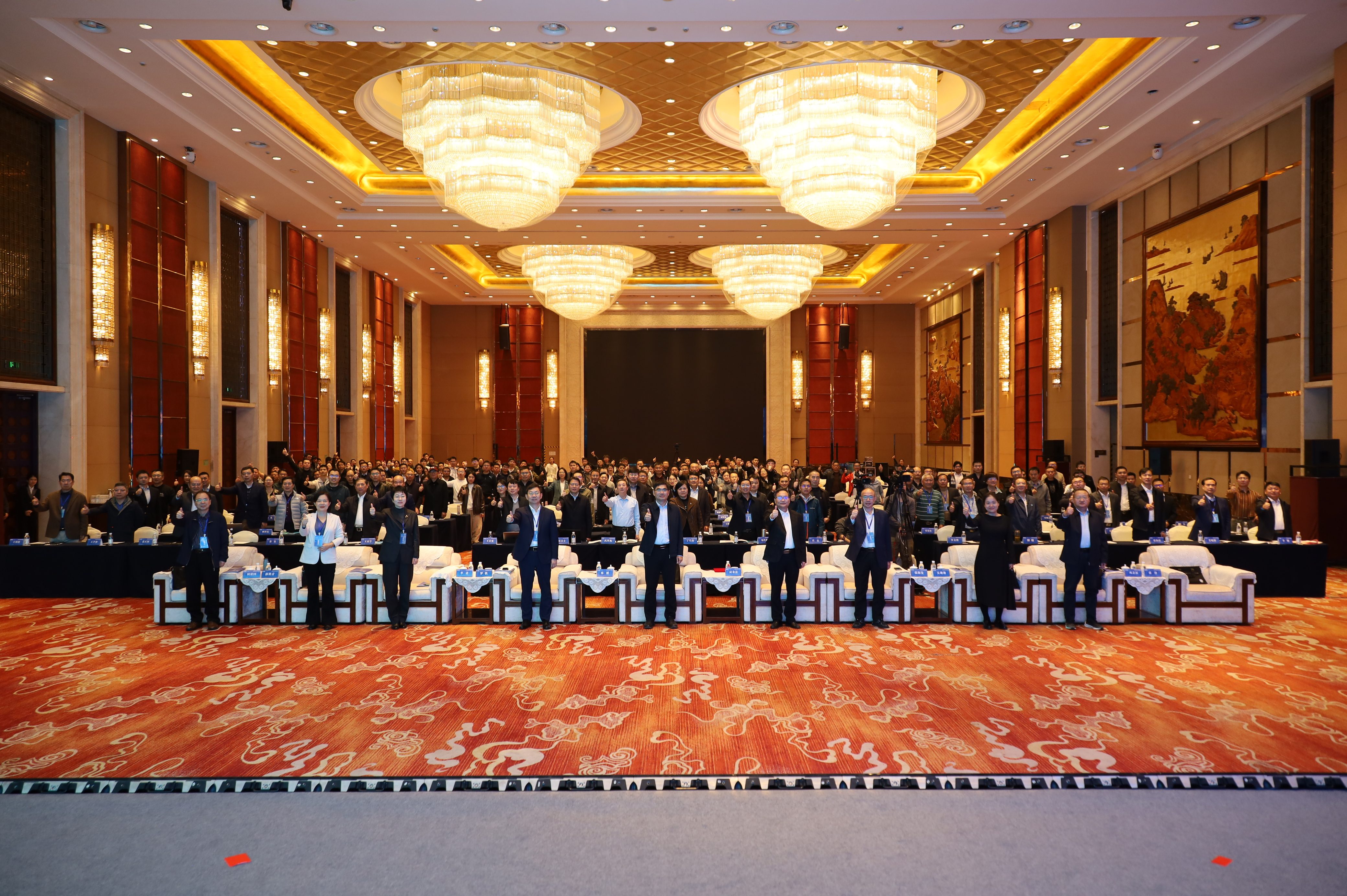 1763015089532065225.jpg 1763015089532065225.jpg